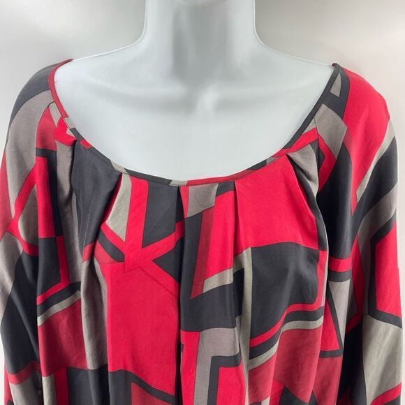 Anne Klein silk top blouse geometric print flowy Large pleated red gray grey bla - Picture 3 of 9